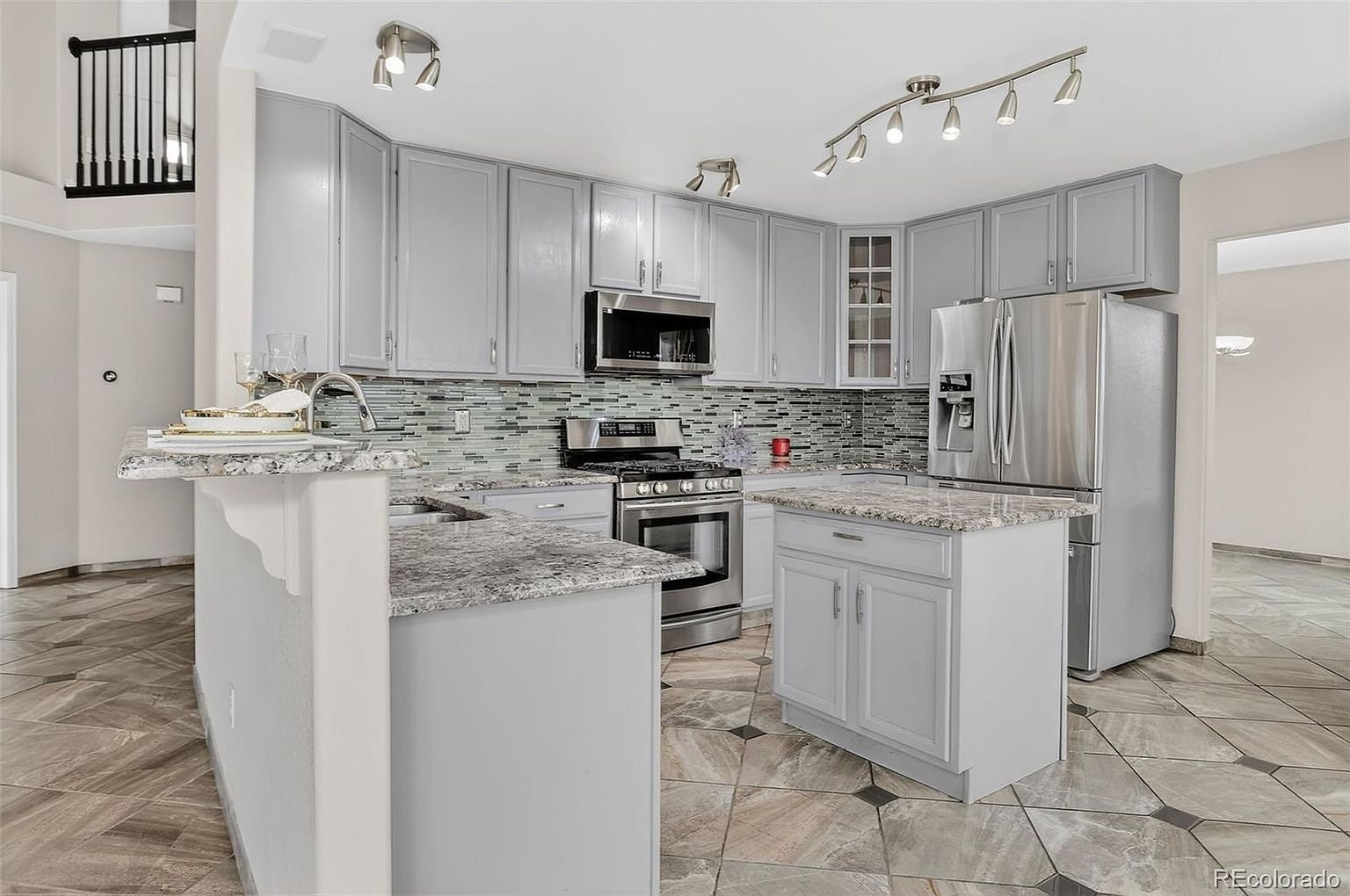 16049-brooklime-ct-parker-27