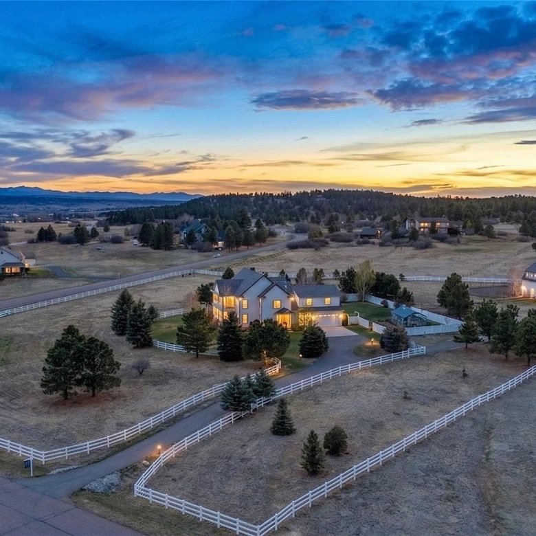 458 Grey Squirrel Way, Franktown CO 80116 - Photo 2