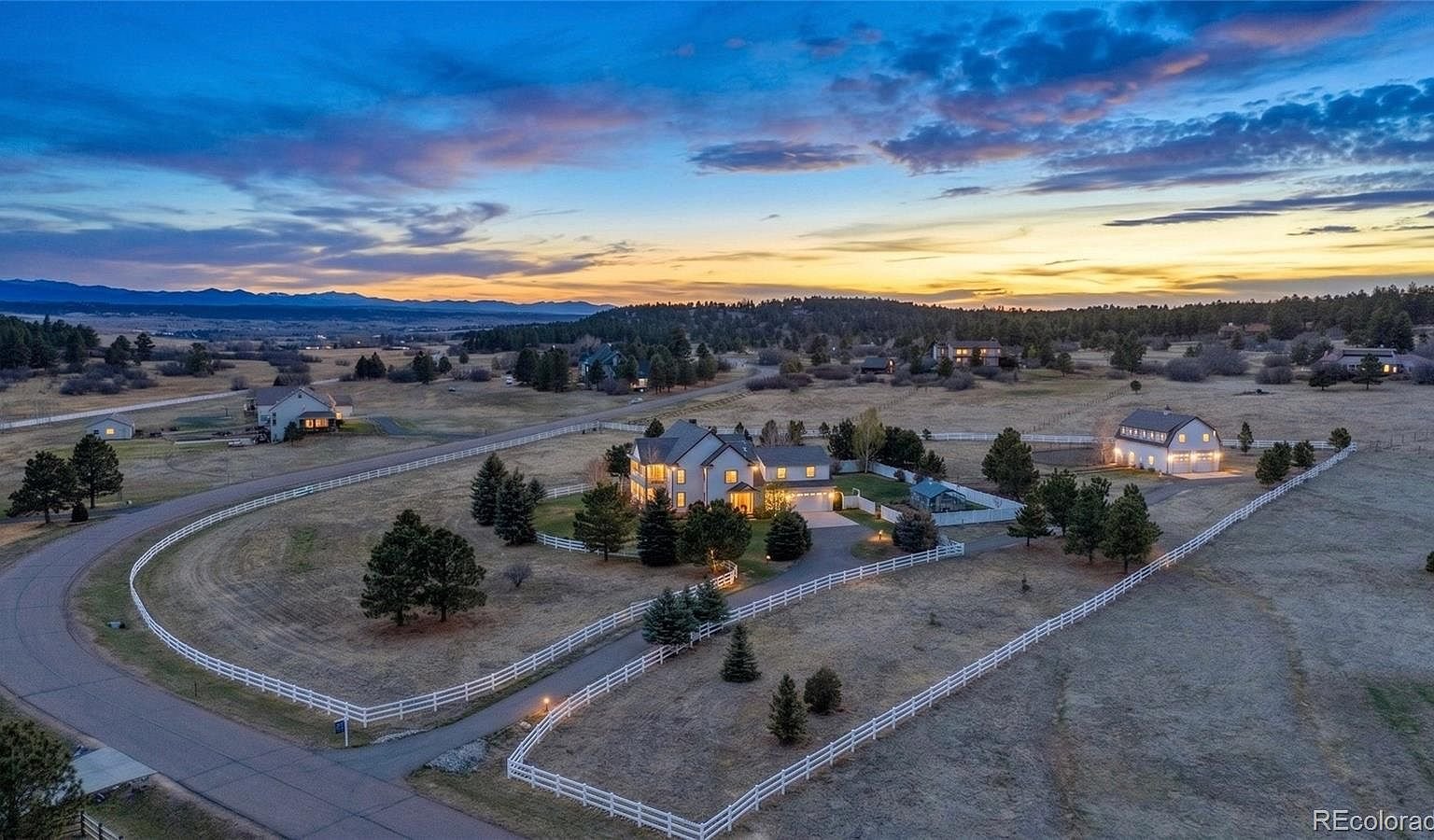 458 Grey Squirrel Way, Franktown CO 80116 - Photo 2