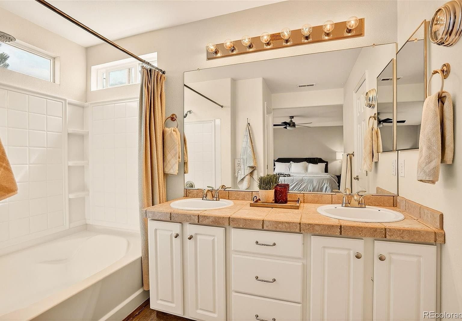 7454 S Norfolk St, Aurora, CO 80016 - Photo 14