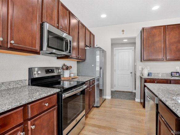 8265 Burl Wood Dr, Colorado Springs, CO 80908 - Photo 14