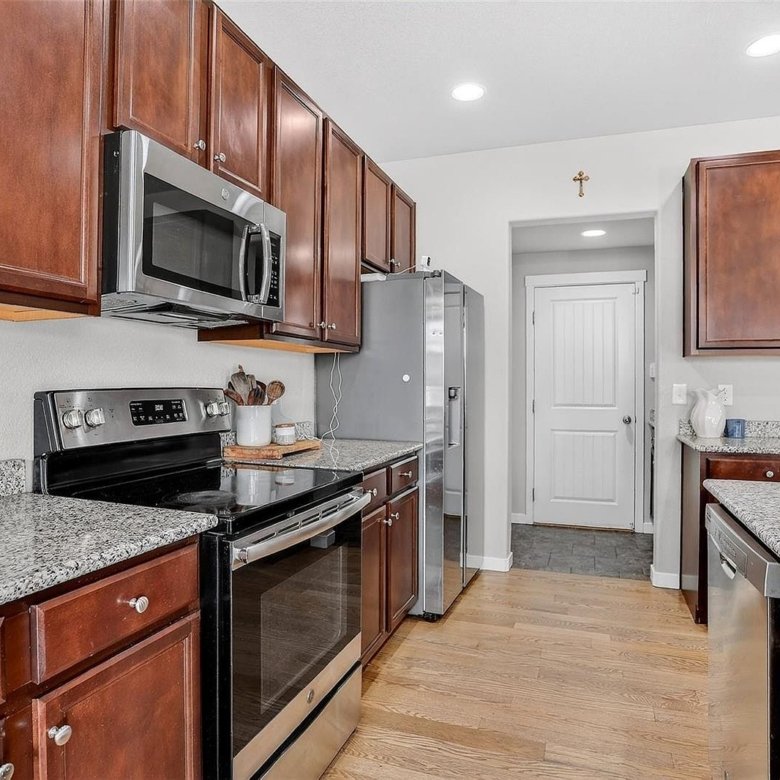 8265 Burl Wood Dr, Colorado Springs, CO 80908 - Photo 14