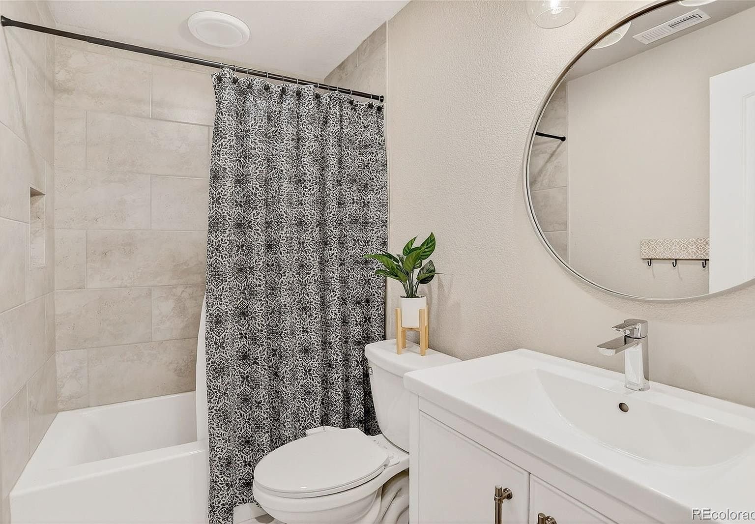 8265 Burl Wood Dr, Colorado Springs, CO 80908 - Photo 27