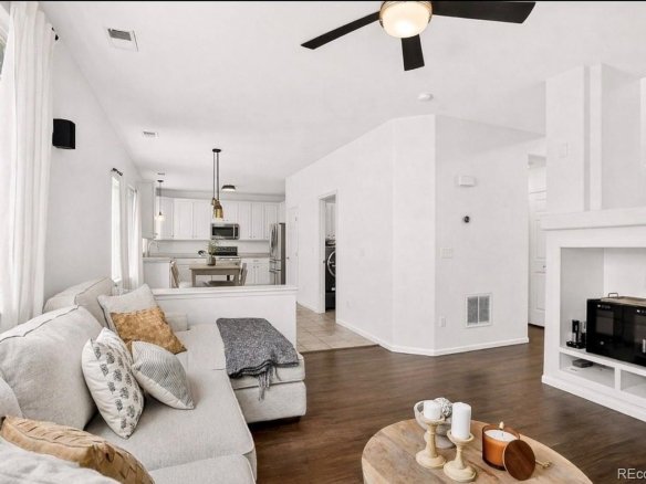 7454 S Norfolk St, Aurora, CO 80016 - Photo 7